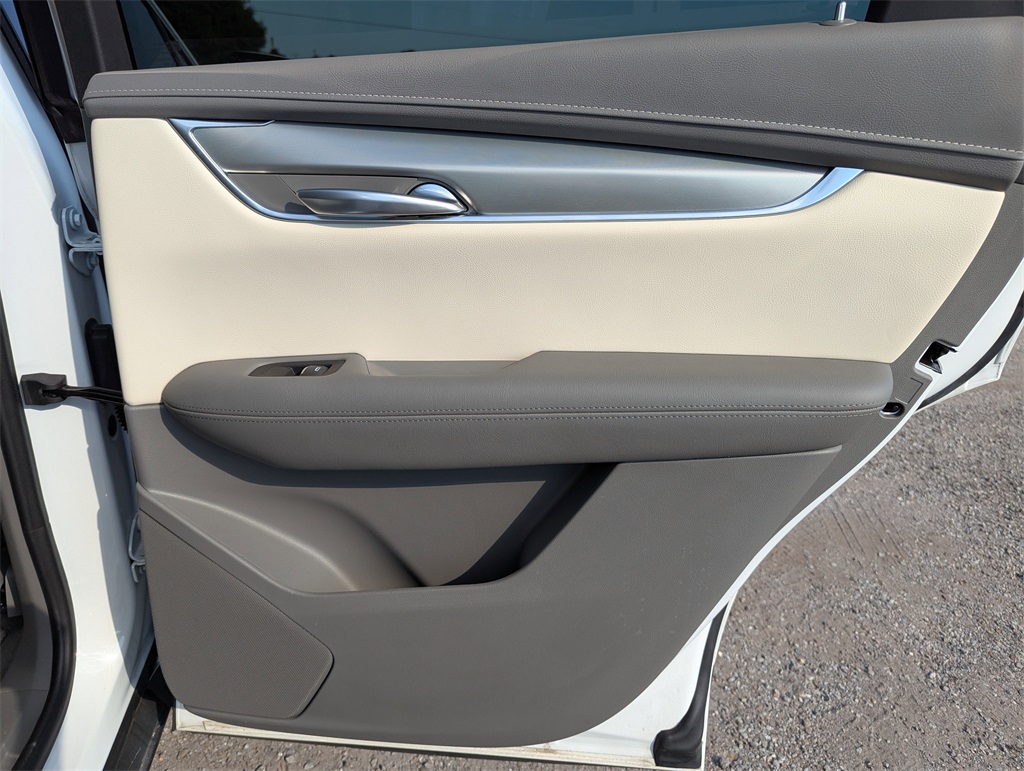 2022 Cadillac XT5 Premium Luxury photo 28