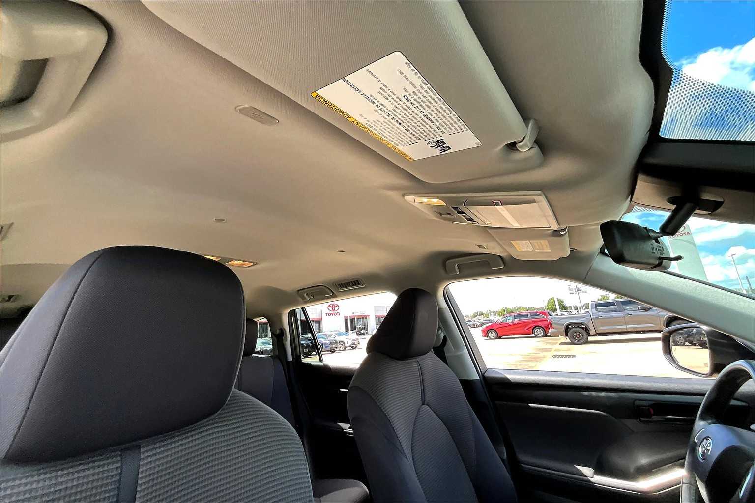 2024 Toyota Highlander LE photo 13
