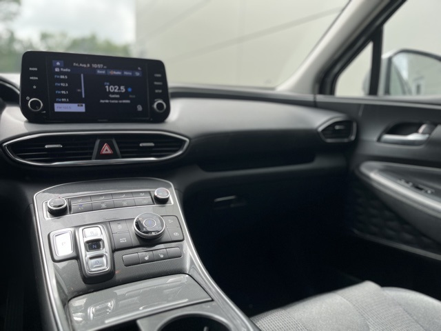 2022 Hyundai Santa Fe SEL photo 6