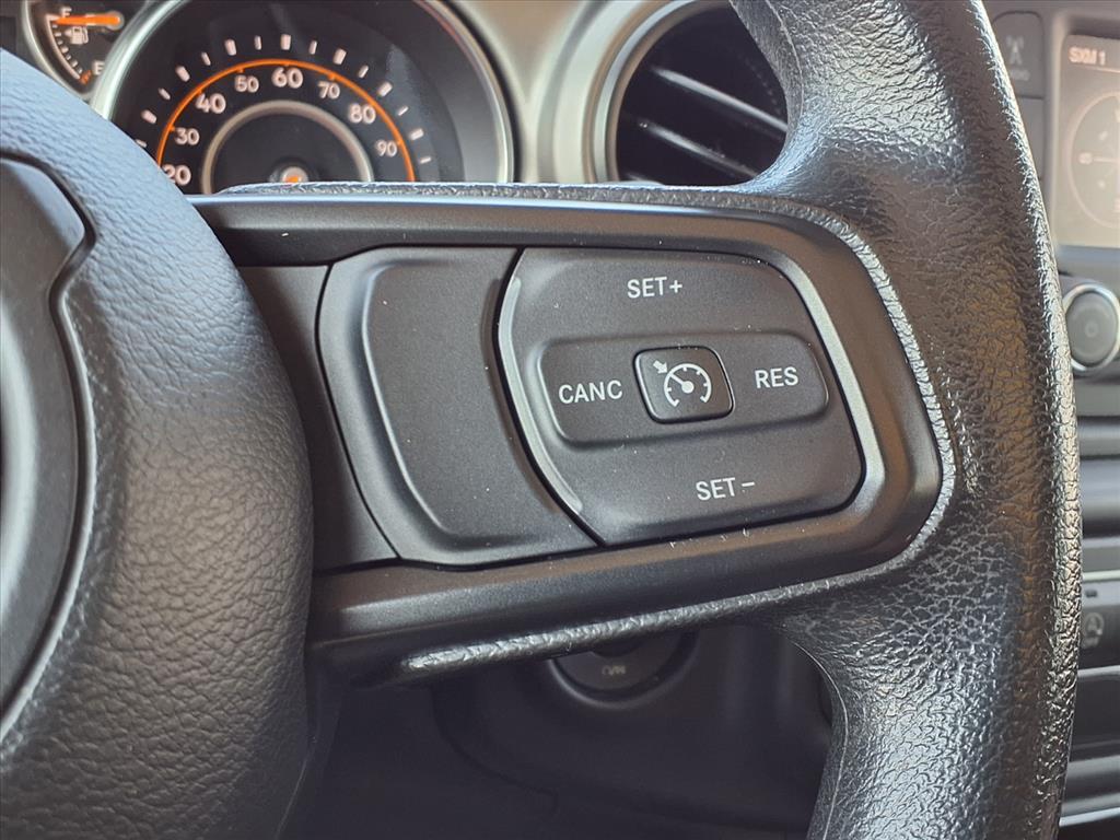 2021 Jeep Wrangler Willys Sport photo 19