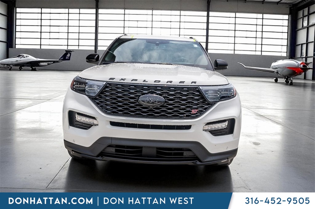 2023 Ford Explorer ST photo 26