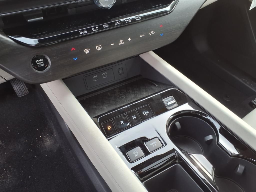 2025 Nissan Murano SL photo 2