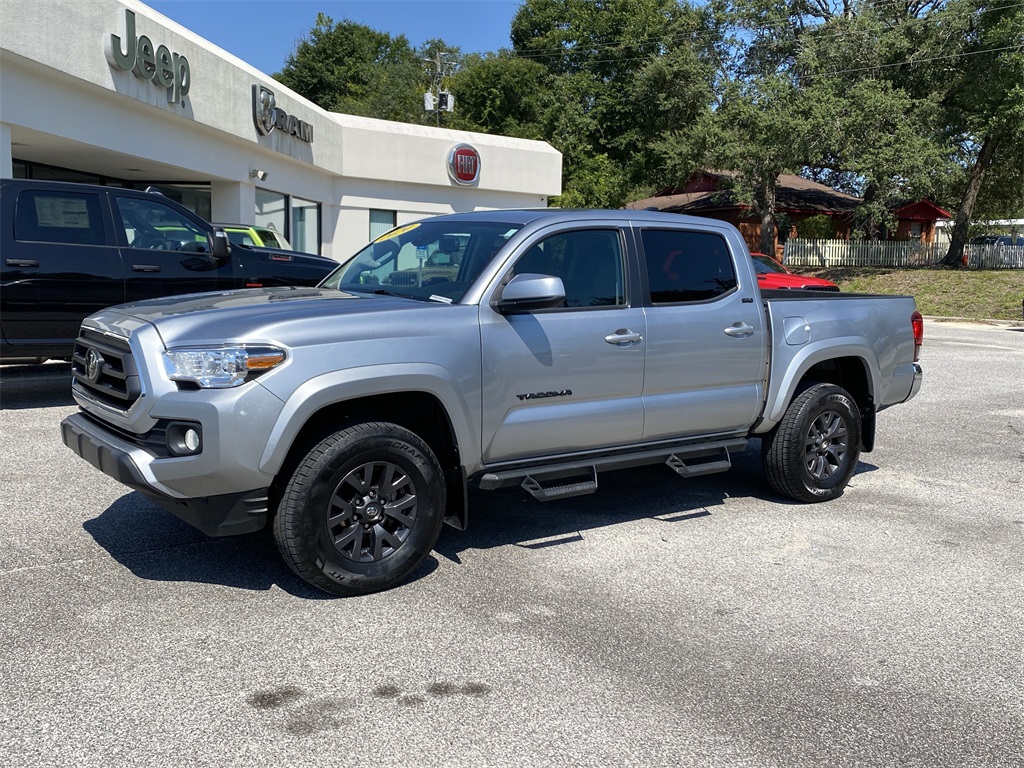 2023 Toyota Tacoma SR5 photo 3