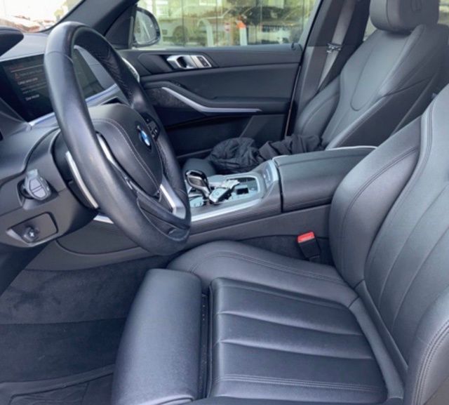 2022 Bmw X5 xDrive40i photo 2