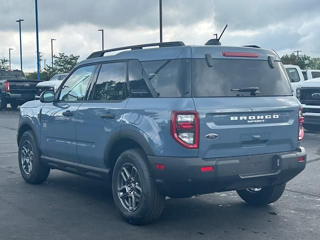 2025 Ford Bronco Sport Big Bend photo 2