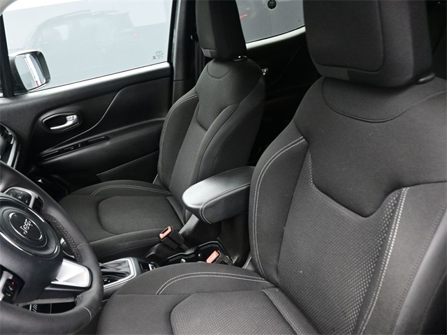 2023 Jeep Renegade Altitude photo 20