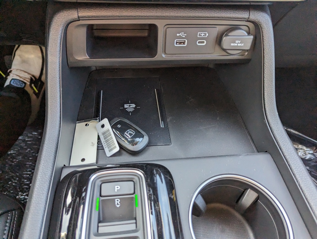 2025 Honda Pilot Touring photo 17