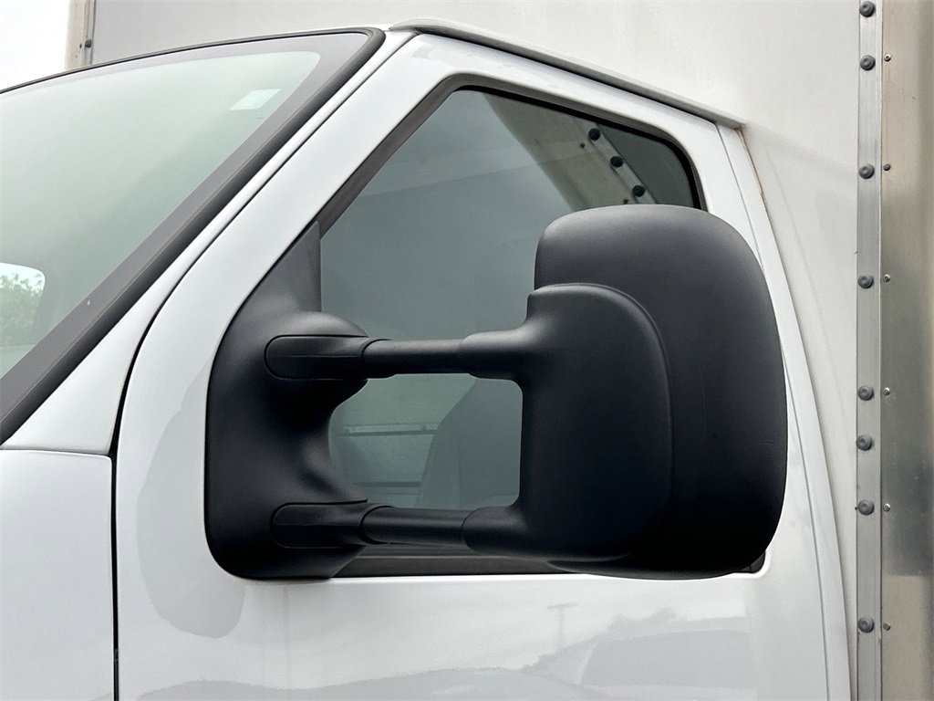 2024 FORD E-450 - Image 11