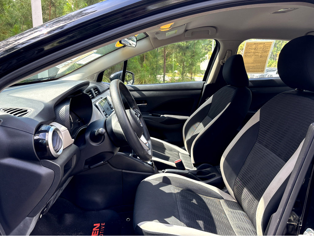 2021 Nissan Versa 1.6 SV photo 15