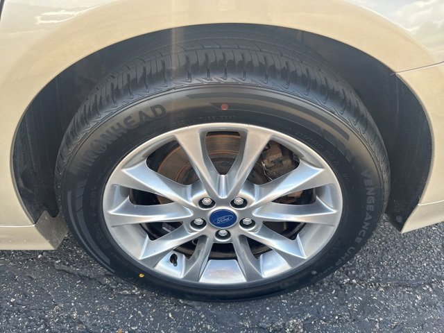 2017 Ford Fusion SE photo 22