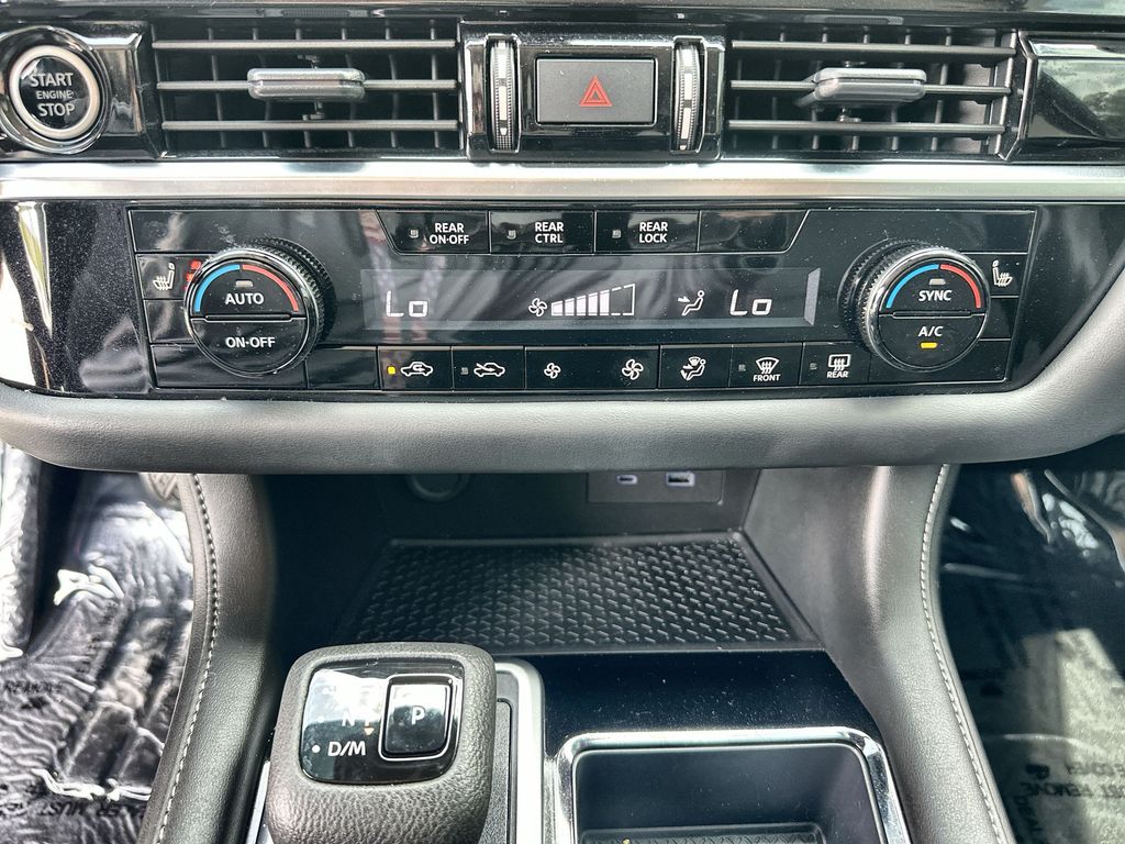 2024 Nissan Pathfinder SV photo 32