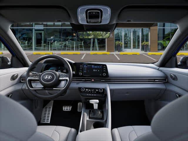 2025 Hyundai Elantra SEL Sport photo 11
