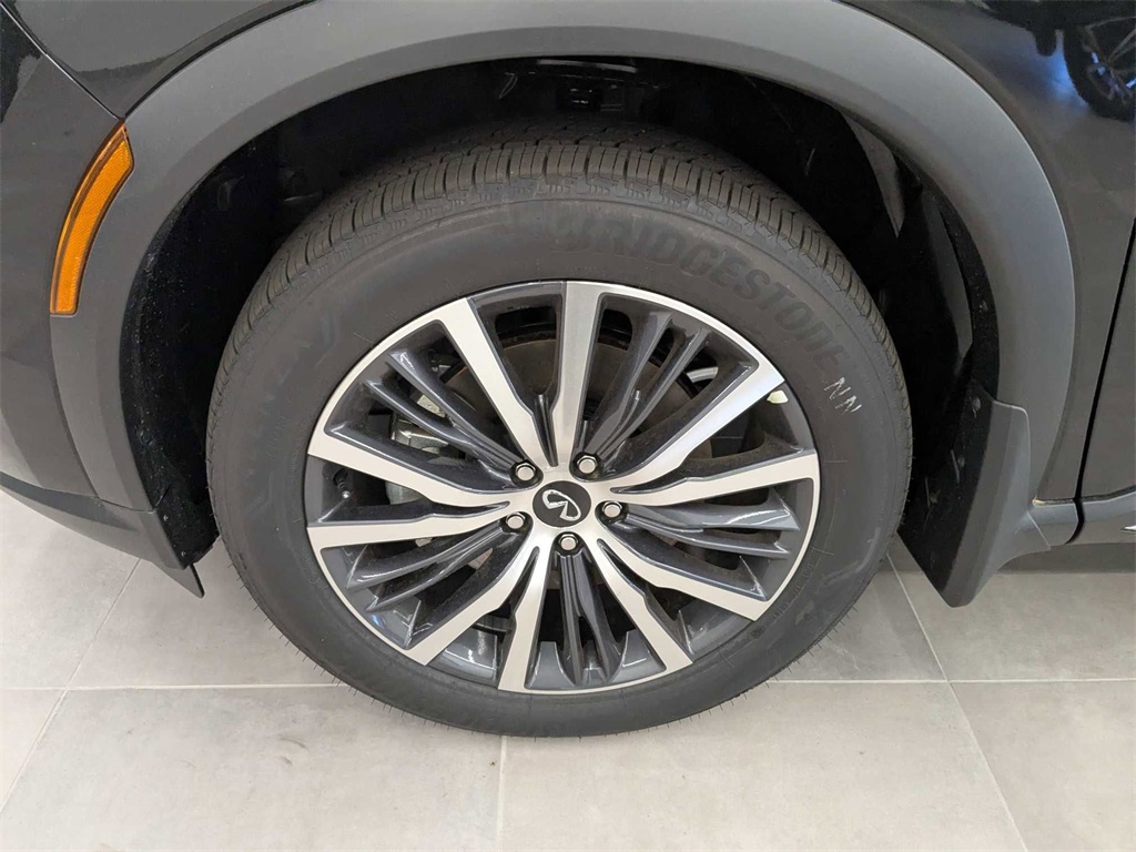 2025 Infiniti QX60 Autograph photo 8