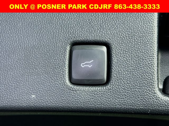 2023 Ford Escape ST-Line photo 24