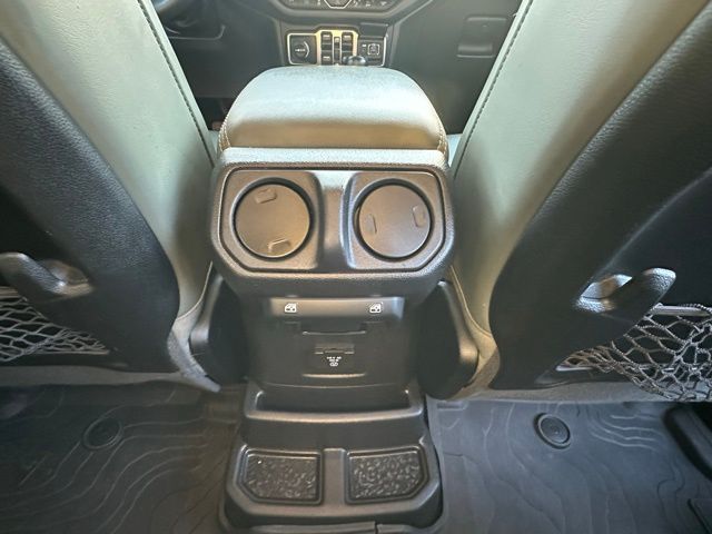 2024 Jeep Wrangler High Altitude 4xe photo 24