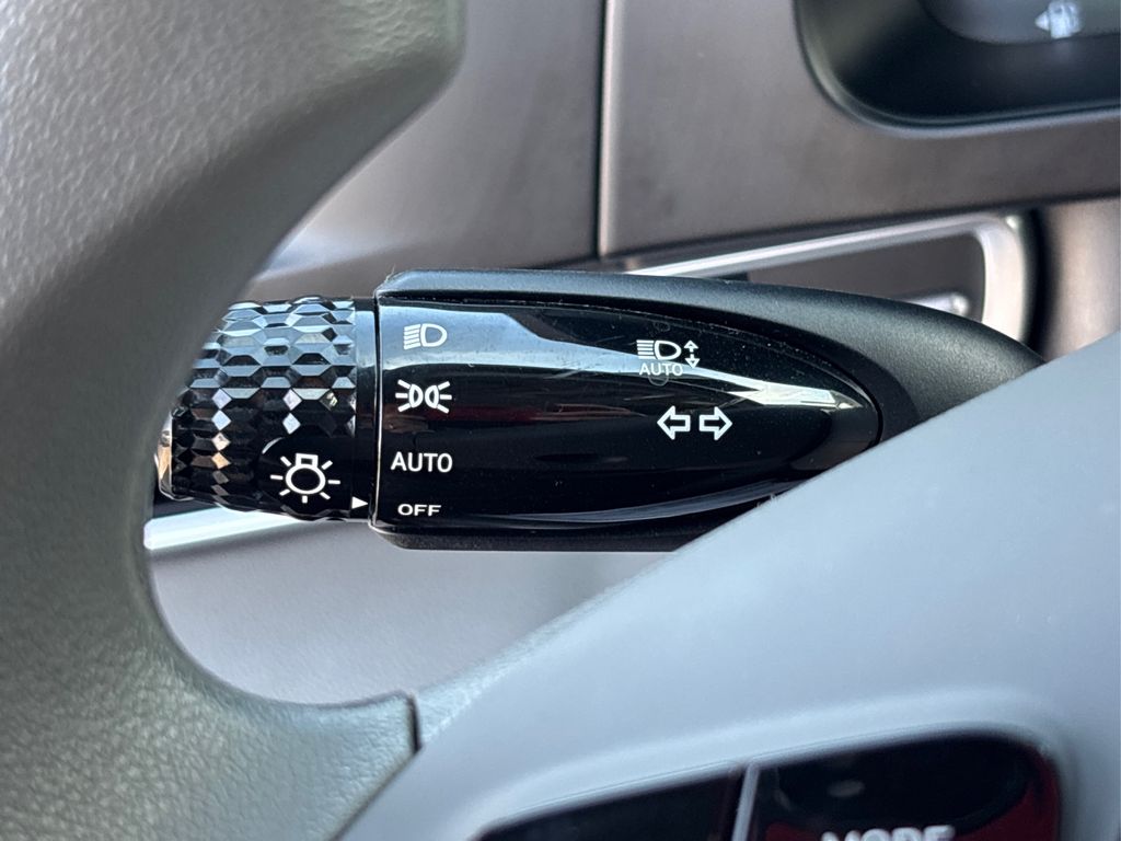 2024 Hyundai Elantra SE photo 21