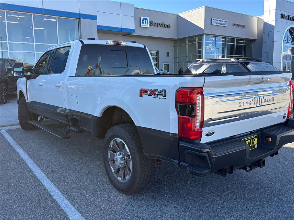 2024 Ford F-350 King Ranch photo 4