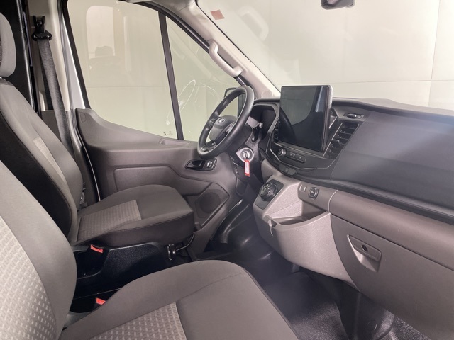 2022 Ford Transit photo 12