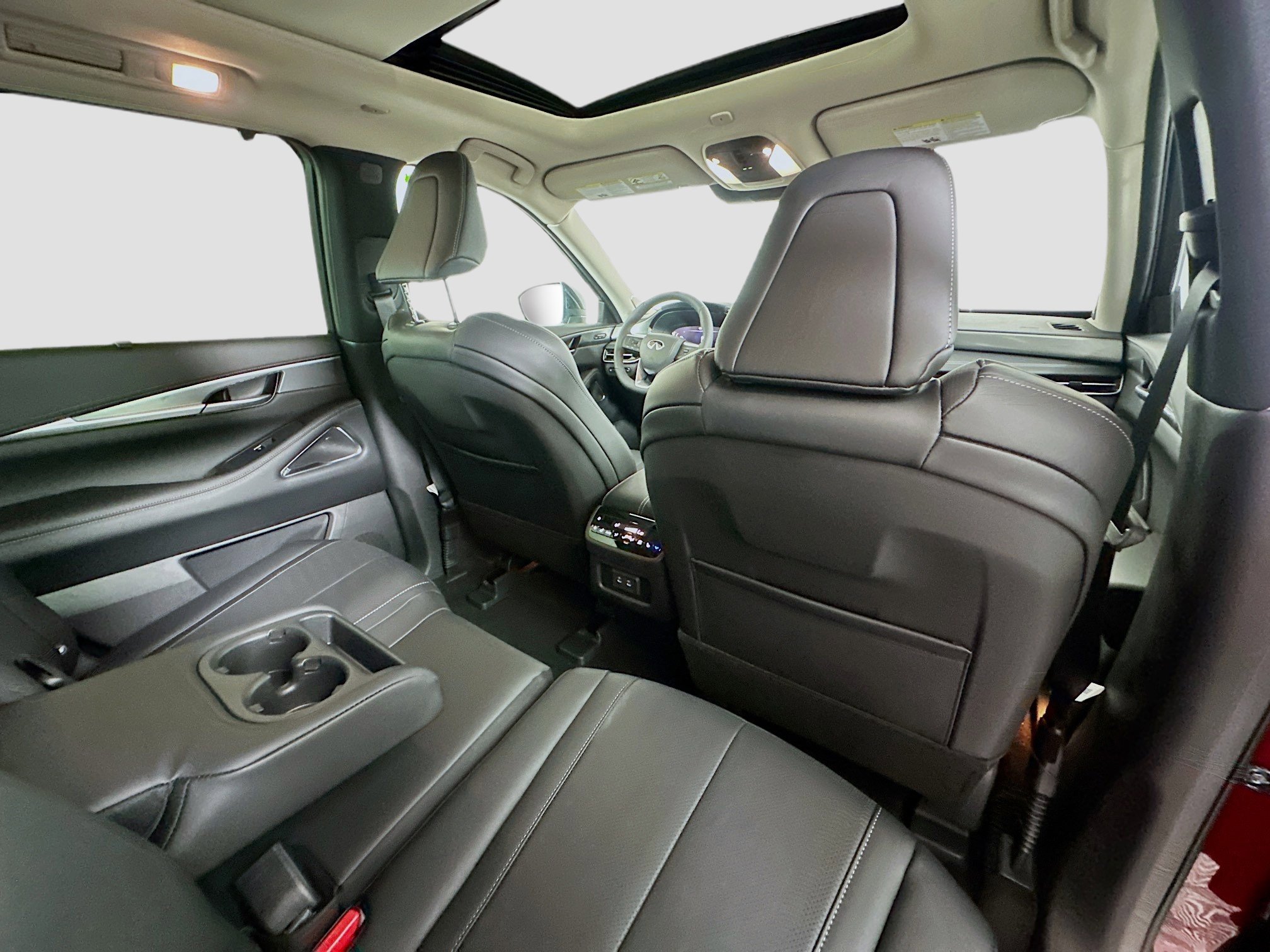2026 Infiniti QX60 Luxe photo 19