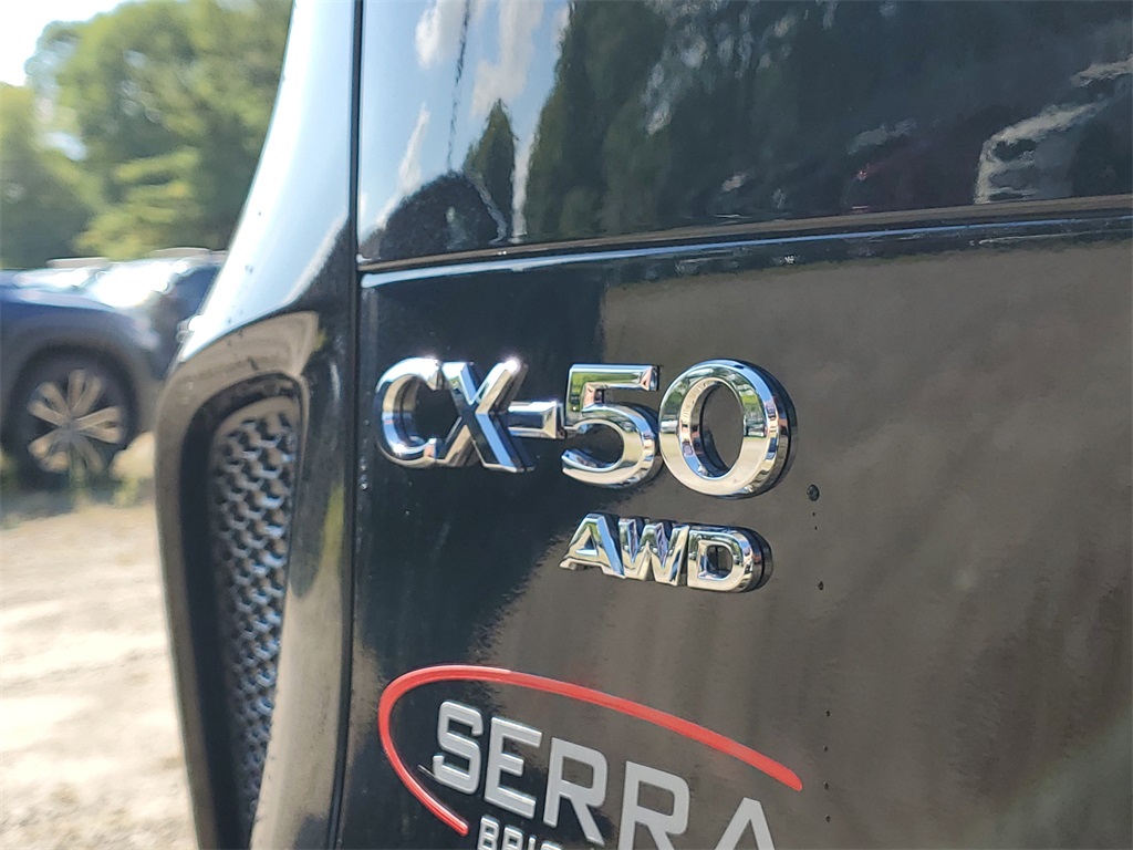 2025 Mazda CX-50 2.5 Select photo 6