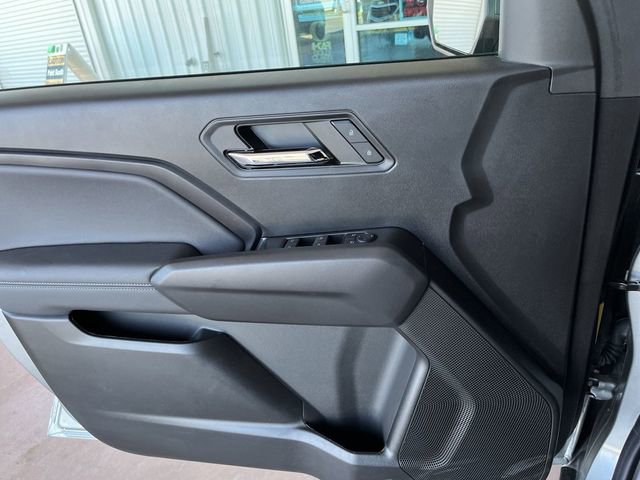 2024 Chevrolet Colorado LT photo 27