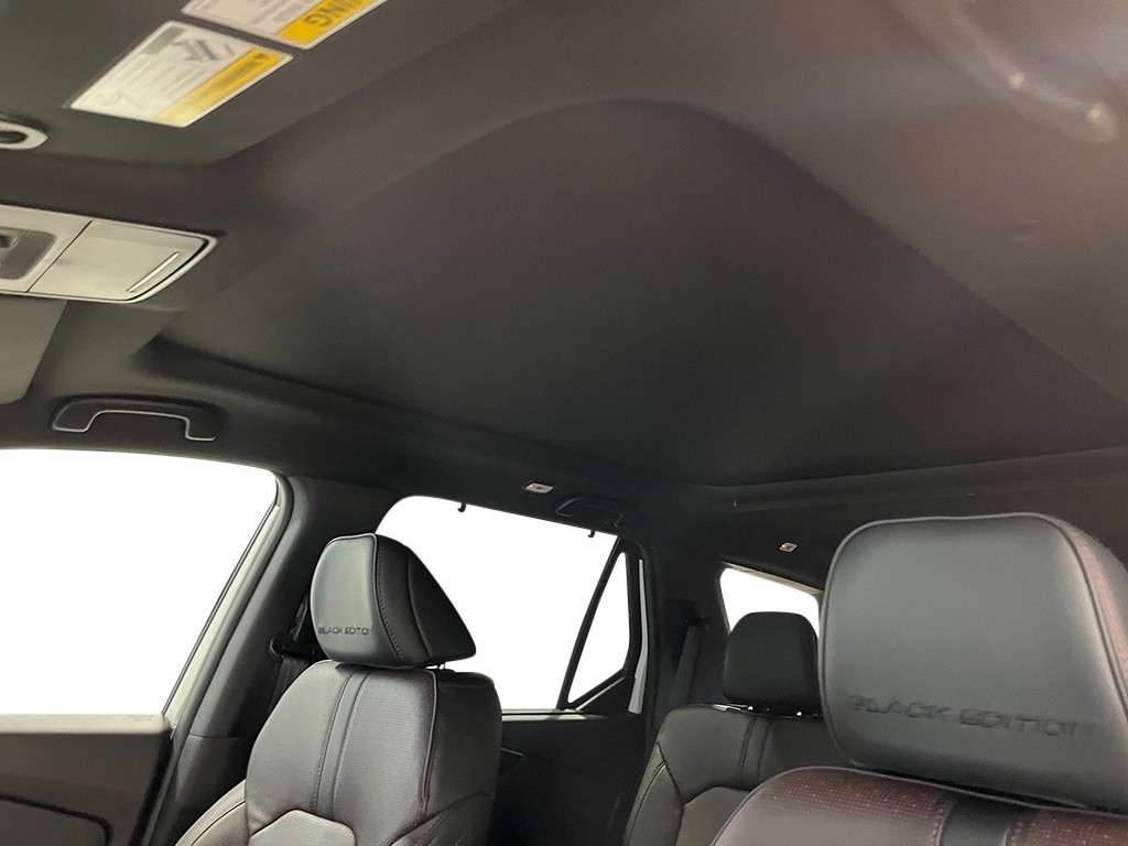 2025 Honda Pilot Black Edition photo 21