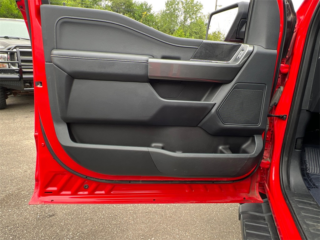 2022 Ford F-150 XLT photo 12