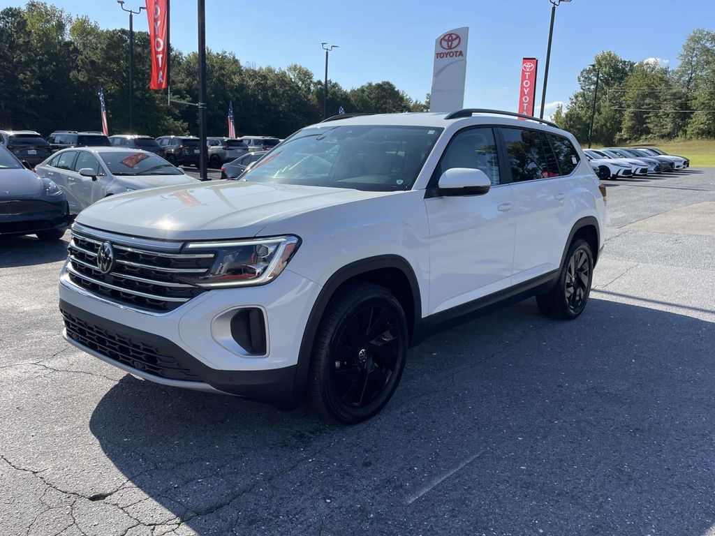 2025 Volkswagen Atlas SE Technology photo 4