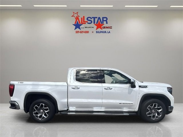 2023 GMC Sierra 1500 SLT's photo