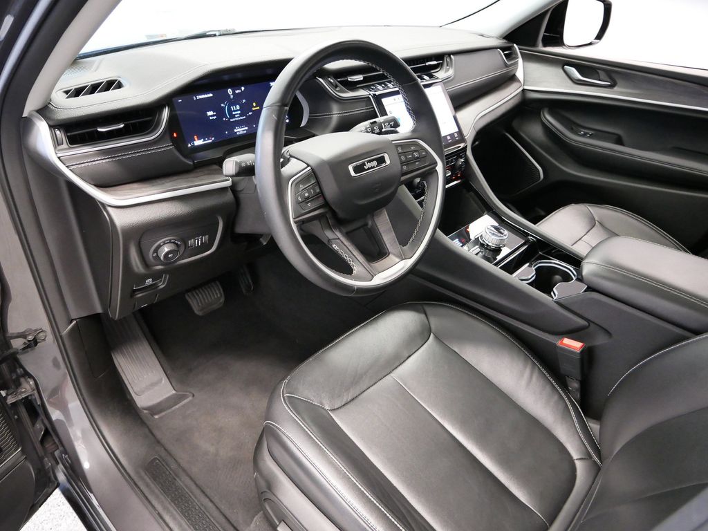 Certified 2022 Jeep Grand Cherokee Limited with VIN 1C4RJHBG4N8544233 for sale in Coon Rapids, Minnesota