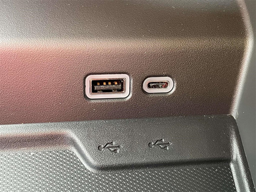 2025 Chevrolet Tahoe Premier photo 30