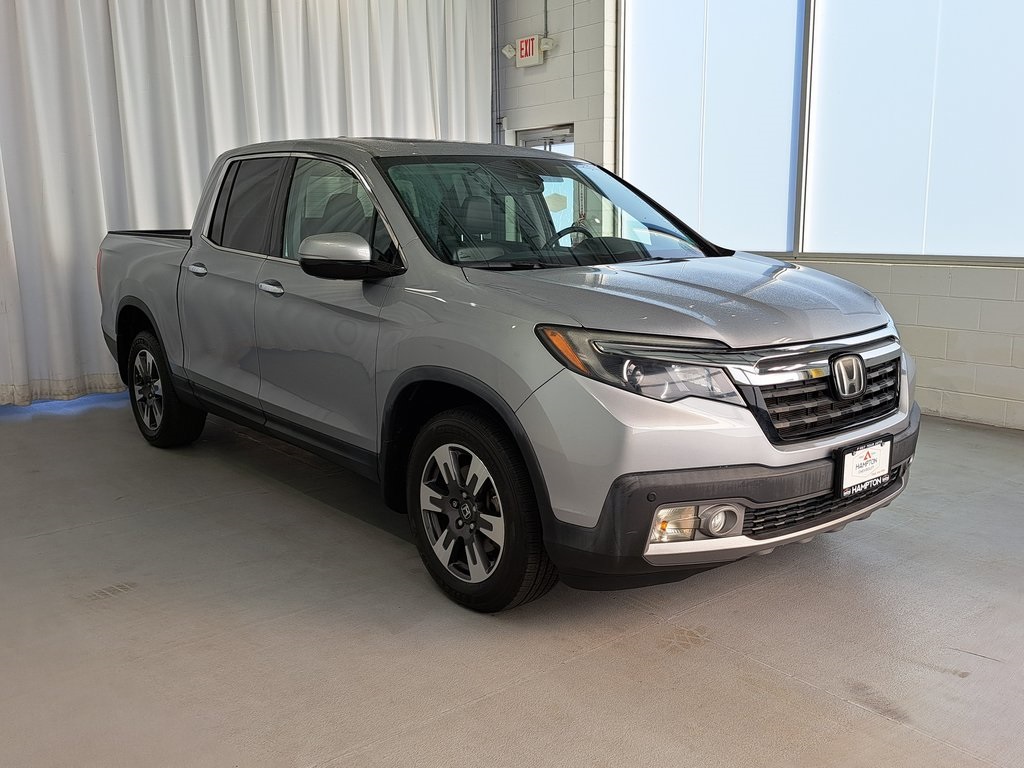 2019 Honda Ridgeline RTL-E photo 3