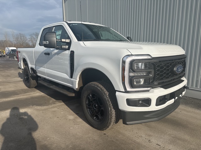 2026 Ford F-250 Super Duty XL's photo