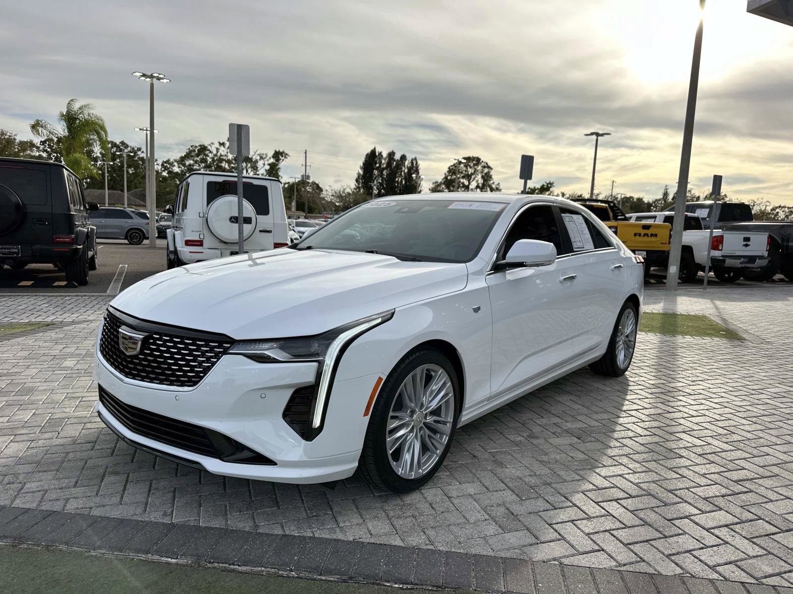 2025 Cadillac CT4 Premium Luxury