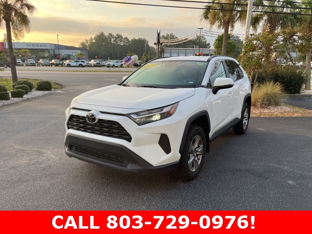2024 Toyota RAV4 XLE photo 27