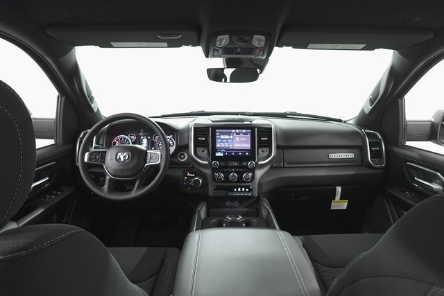 2025 Ram 1500 Big Horn photo 7