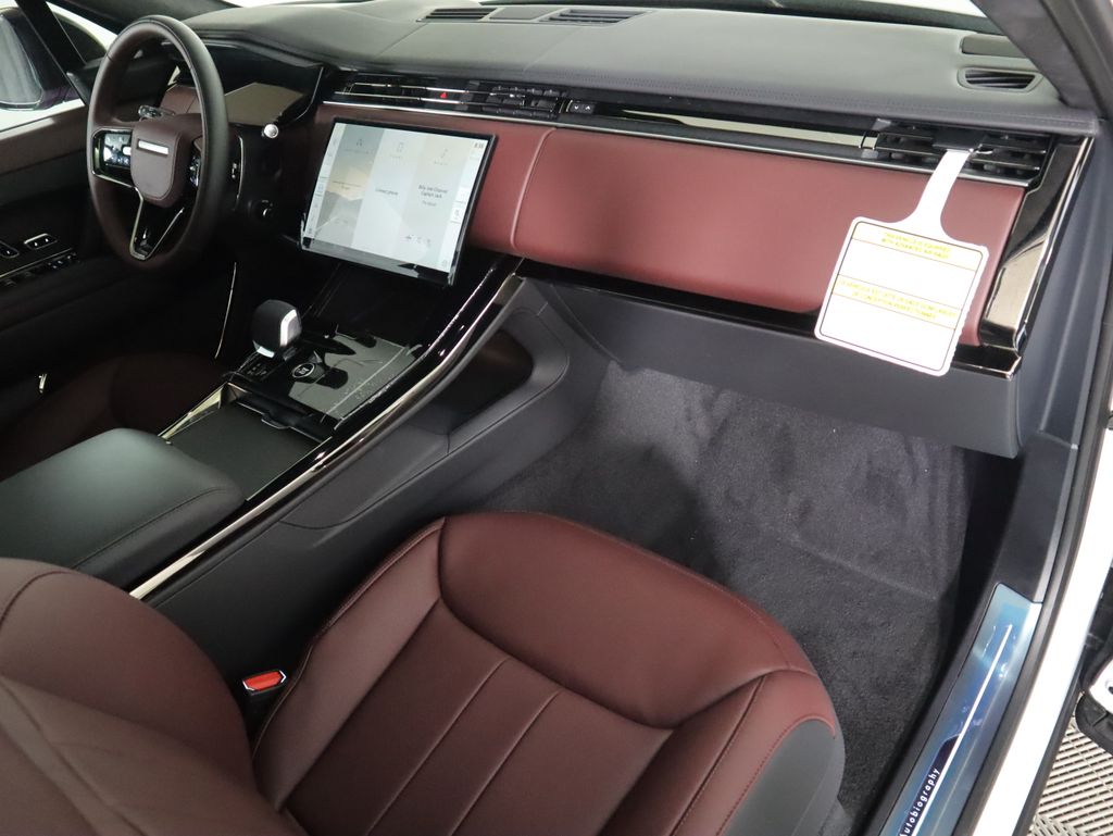 2025 Land Rover Range Rover Sport Autobiography photo 16