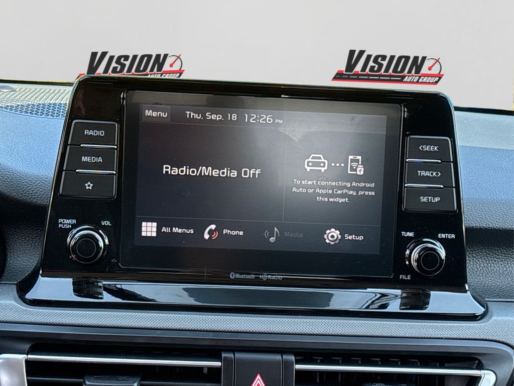 2023 Kia Seltos LX photo 18