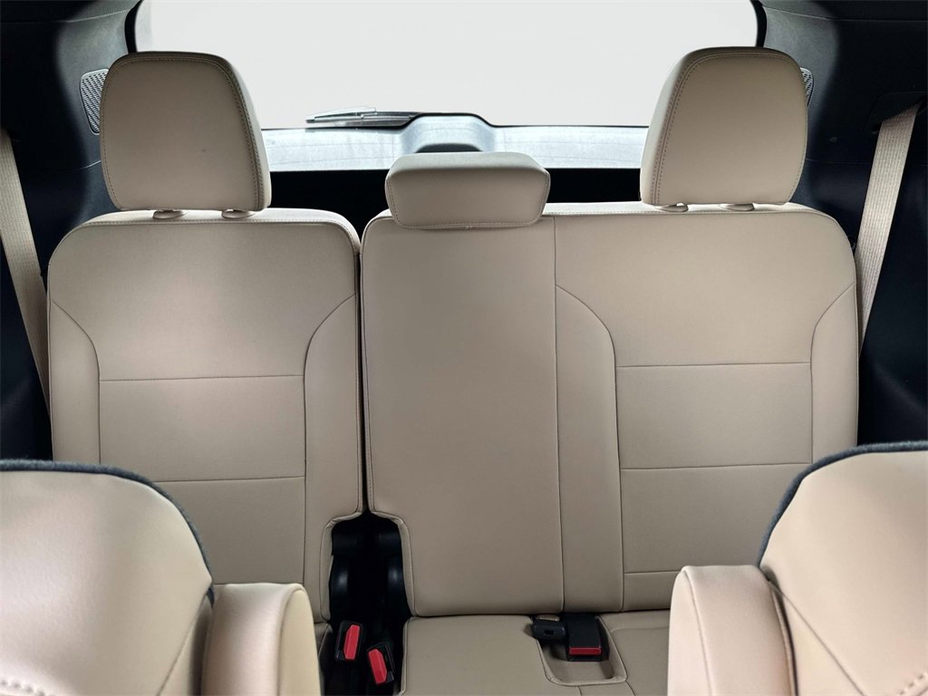 2026 Buick Enclave Preferred photo 15
