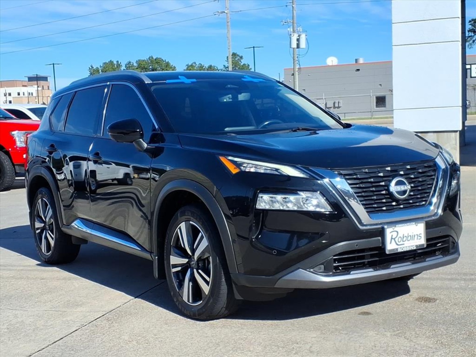 2023 Nissan Rogue SL Black at Robbins Nissan
