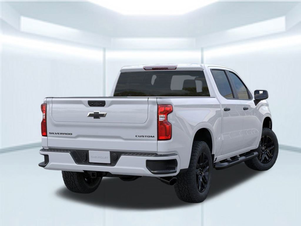 2026 Chevrolet Silverado 1500 Custom photo 4