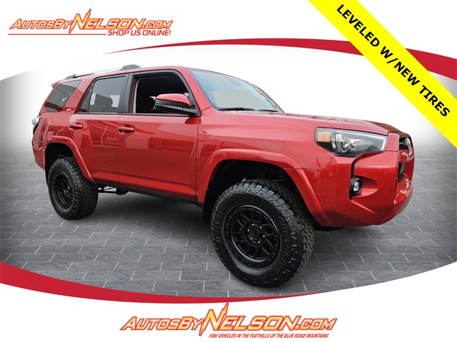 2024 Toyota 4Runner SR5's photo