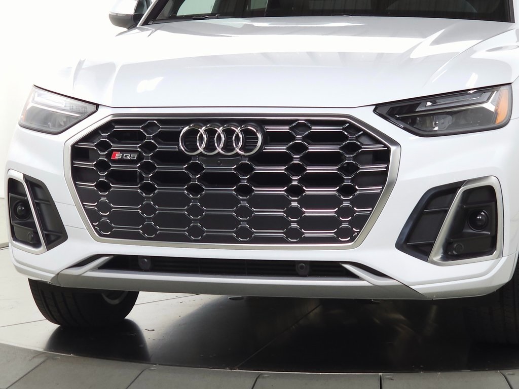 2025 AUDI SQ5 - Image 12