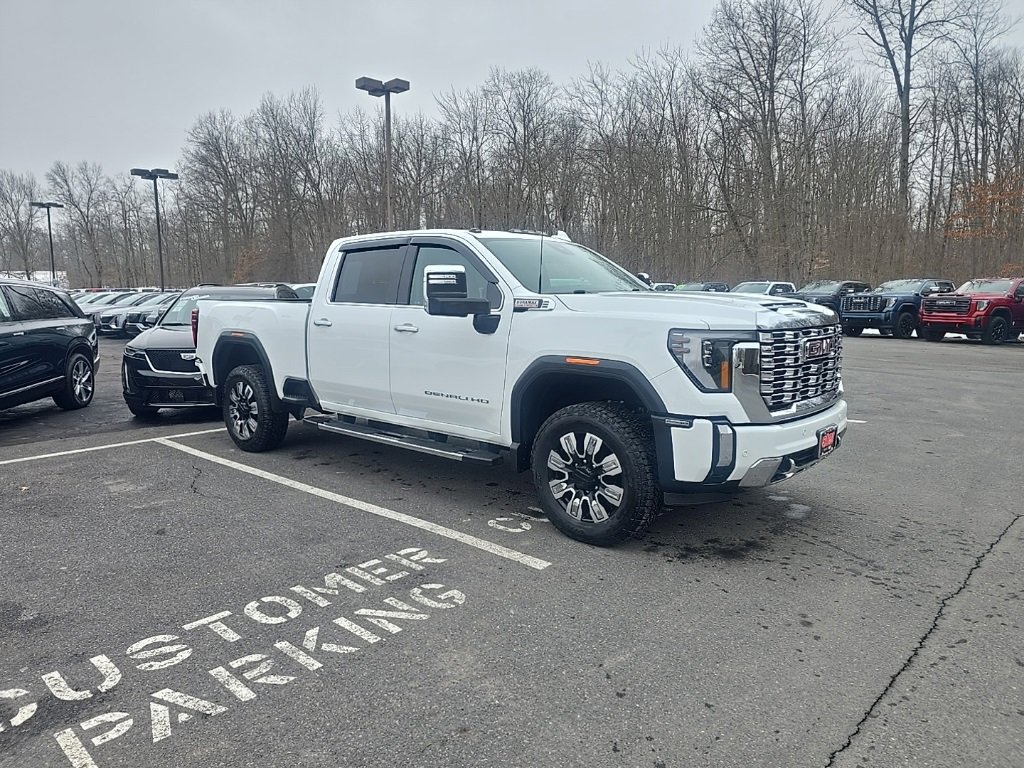 2024 GMC Sierra 2500HD Denali Crew Cab 4WD