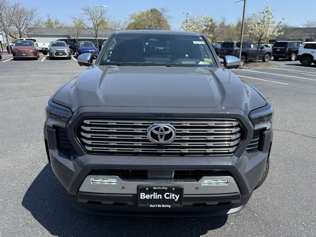 2025 Toyota Tacoma photo 2