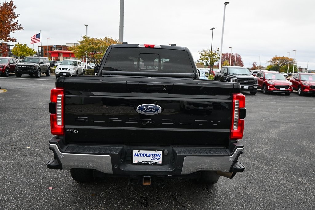 2023 Ford F-350 Lariat photo 4