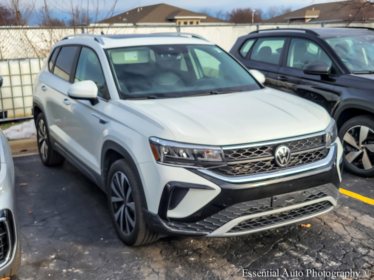 2023 VOLKSWAGEN TAOS - Image 1