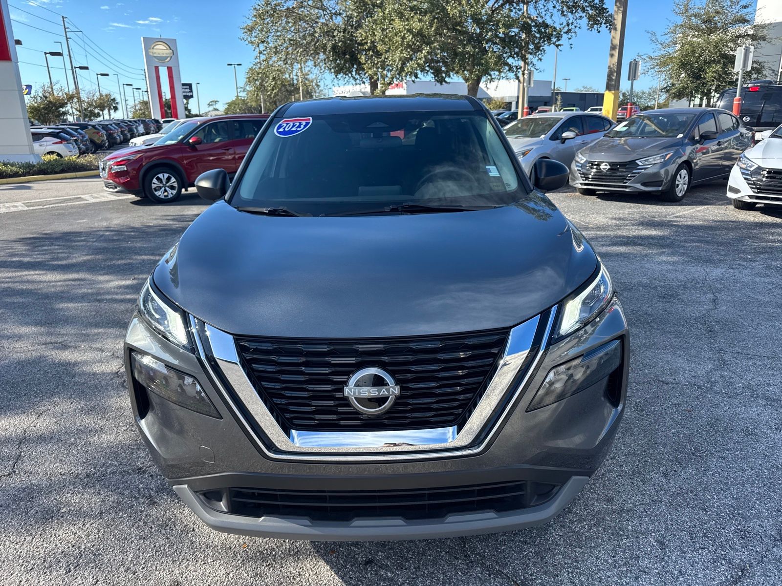 2023 Nissan Rogue S photo 3