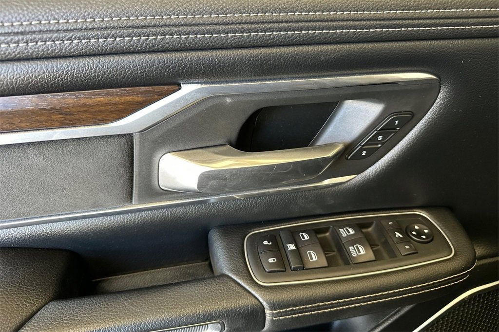 2021 Ram 1500 Laramie photo 11