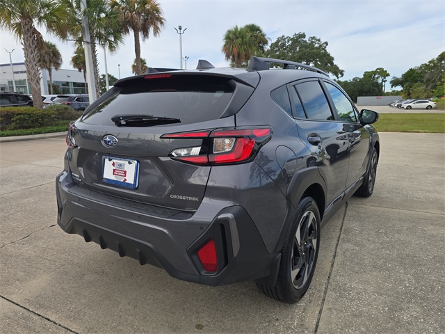 2025 Subaru Crosstrek Limited photo 4